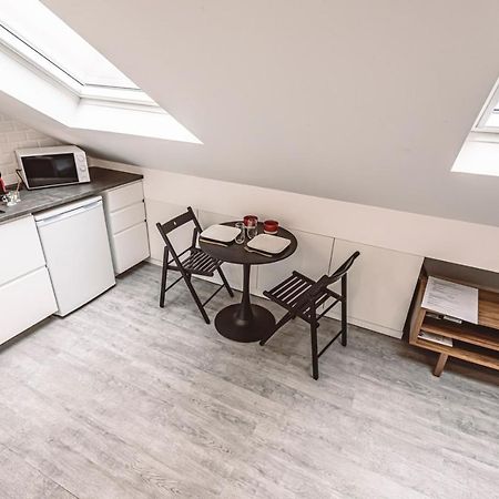 Le Coquet Logement Climatise Face A La Cathedrale - 3G 兰斯 外观 照片