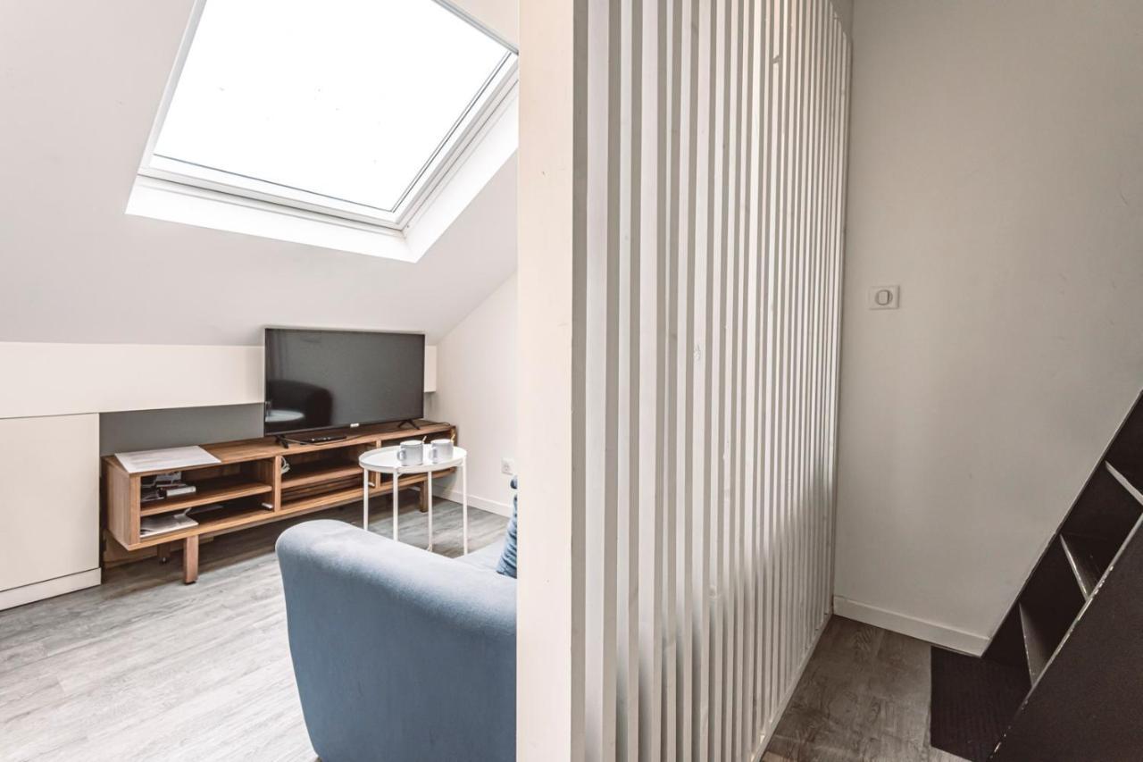 Le Coquet Logement Climatise Face A La Cathedrale - 3G 兰斯 外观 照片