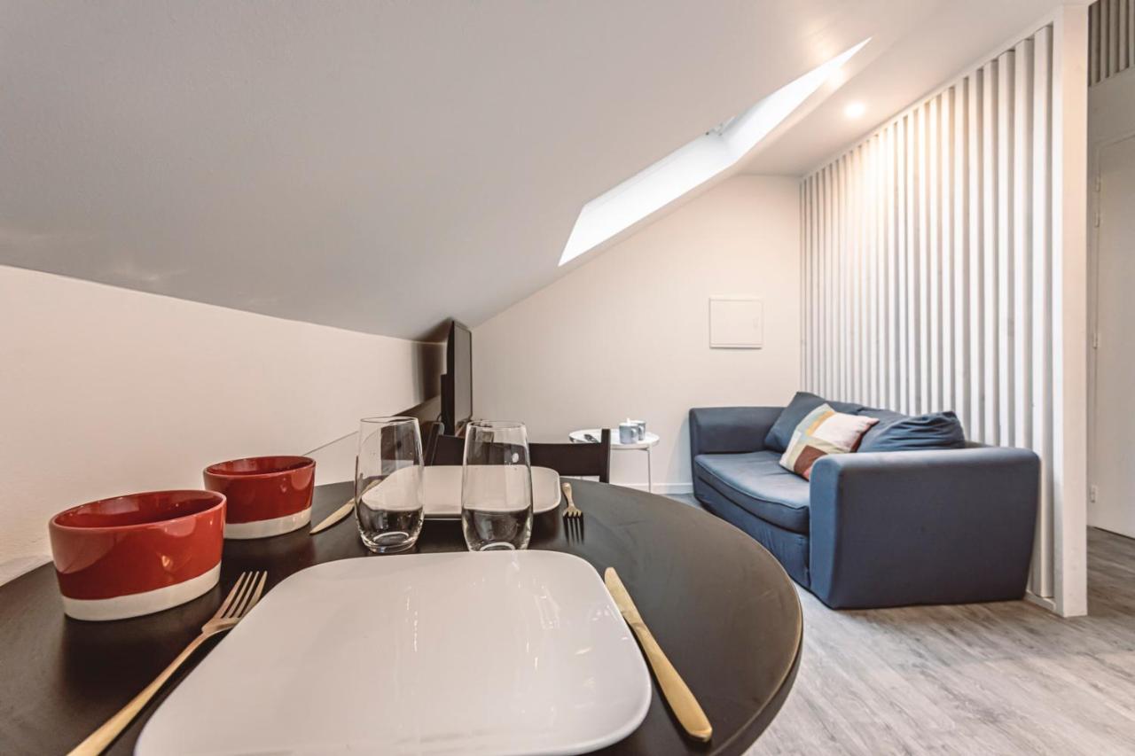 Le Coquet Logement Climatise Face A La Cathedrale - 3G 兰斯 外观 照片