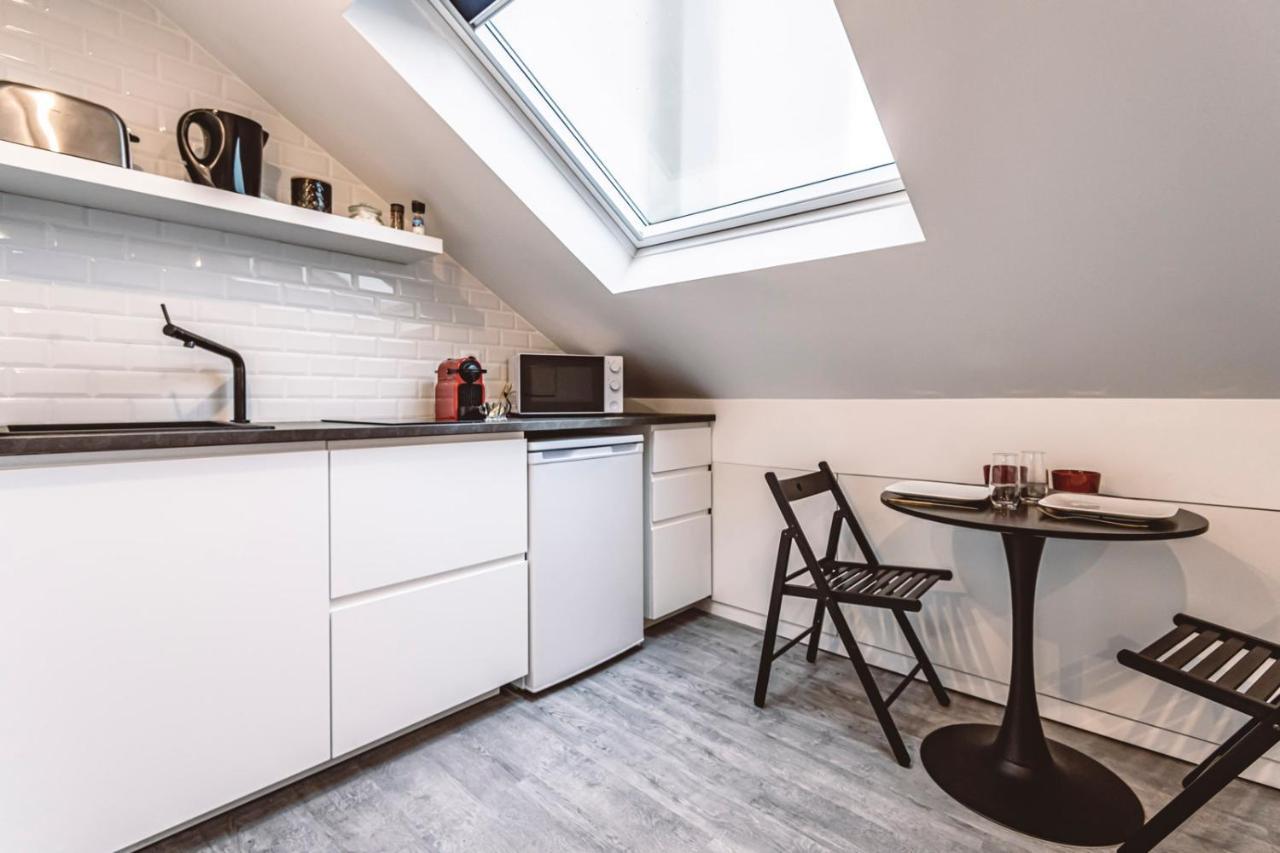 Le Coquet Logement Climatise Face A La Cathedrale - 3G 兰斯 外观 照片